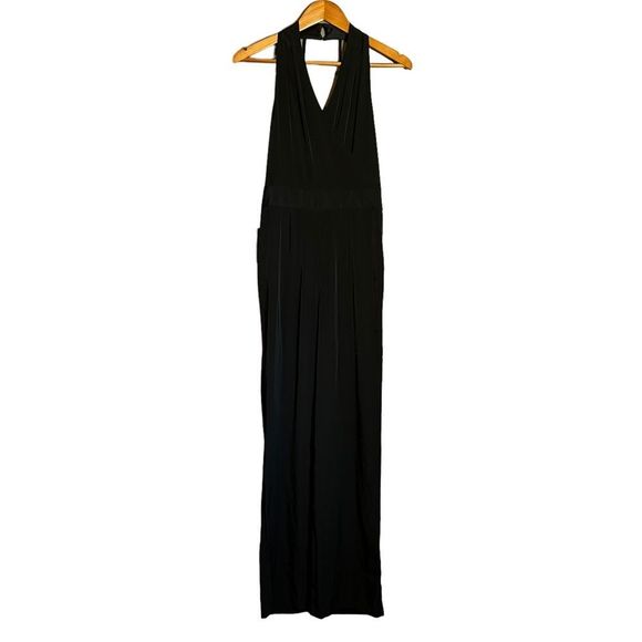 NWT! Express black halter jumpsuit. Size 0 - Picture 2 of 14